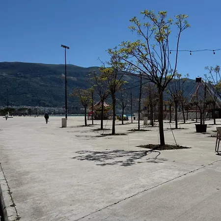 Gora Vlorë